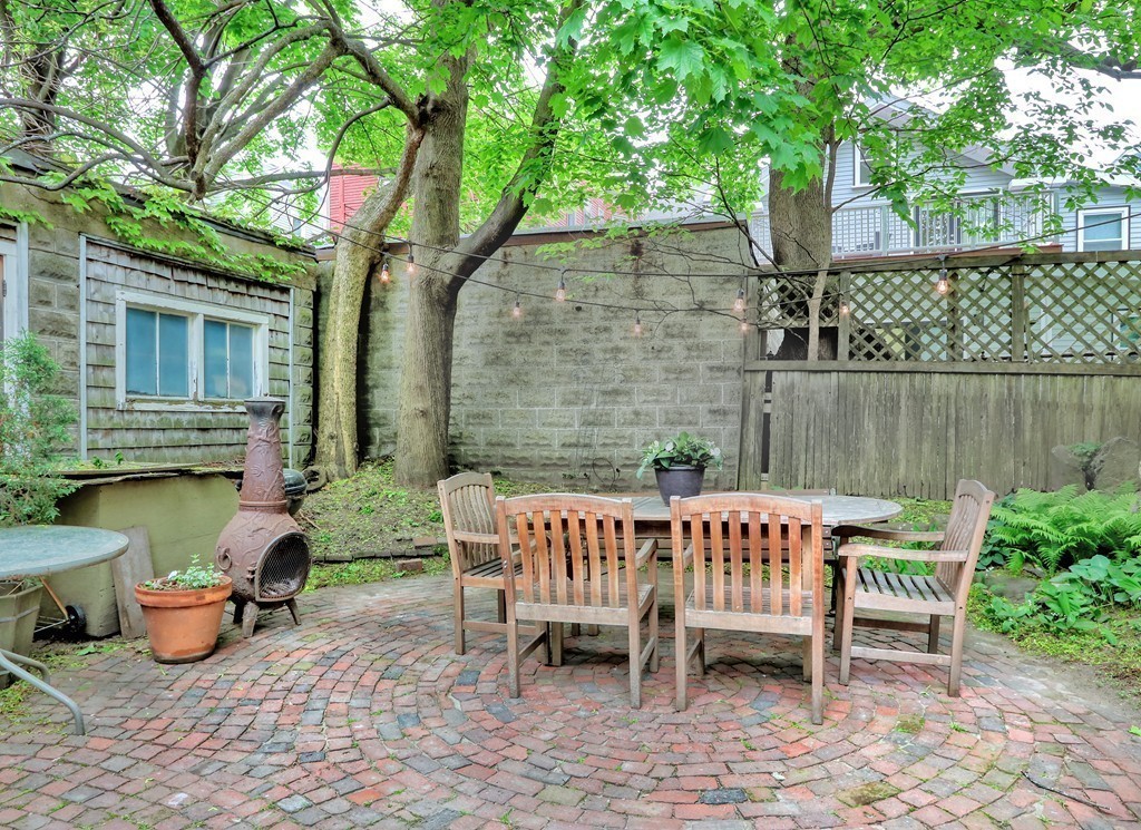 224 Chestnut Street, Unit 2 Cambridge, MA 02139 - Photo 16 of 17
