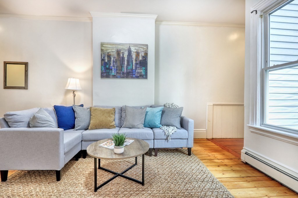 224 Chestnut Street, Unit 2 Cambridge, MA 02139 - Photo 5 of 17