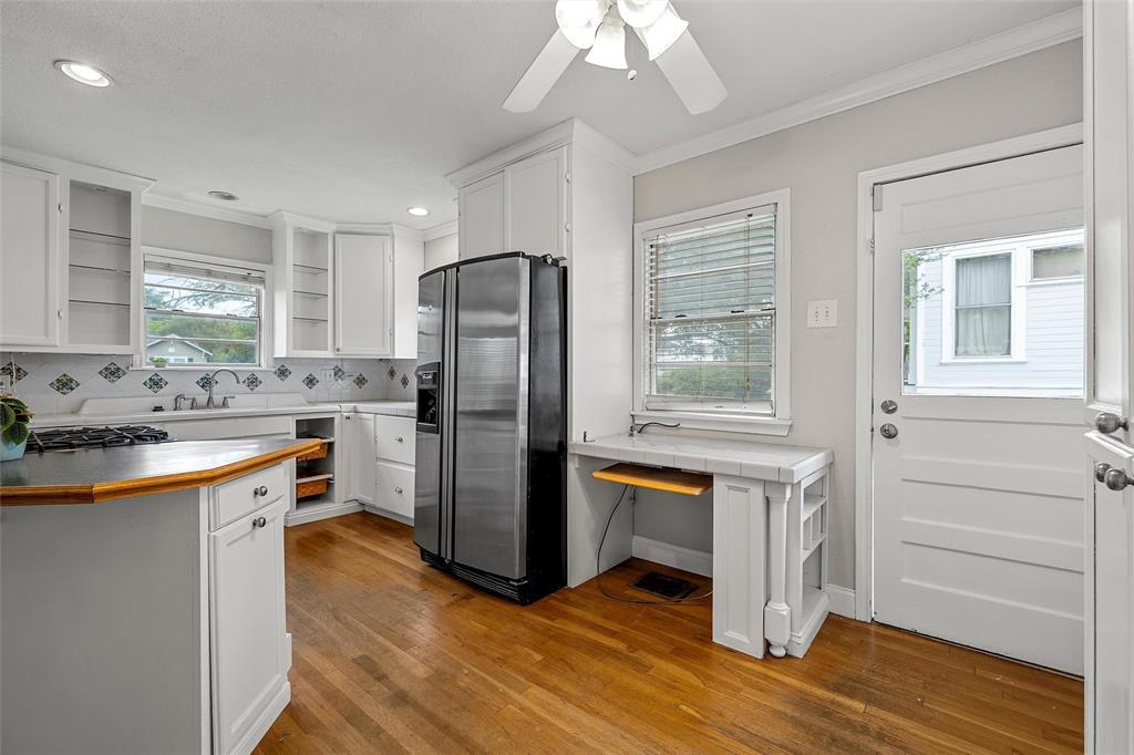 2530 Colcord Avenue Waco, TX 76707 - Photo 15 of 35
