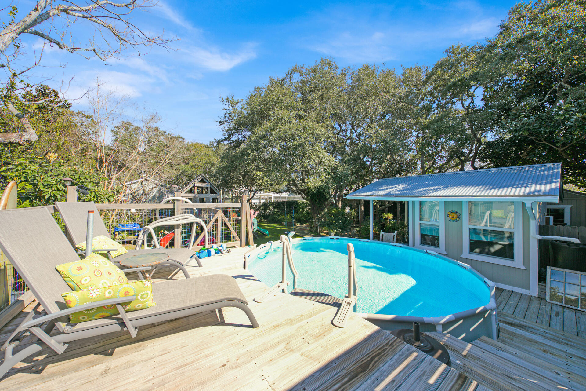 Undisclosed Address Santa Rosa Beach, FL 32459 - Photo 26 of 30 a view of a chairs and table on the roof deck