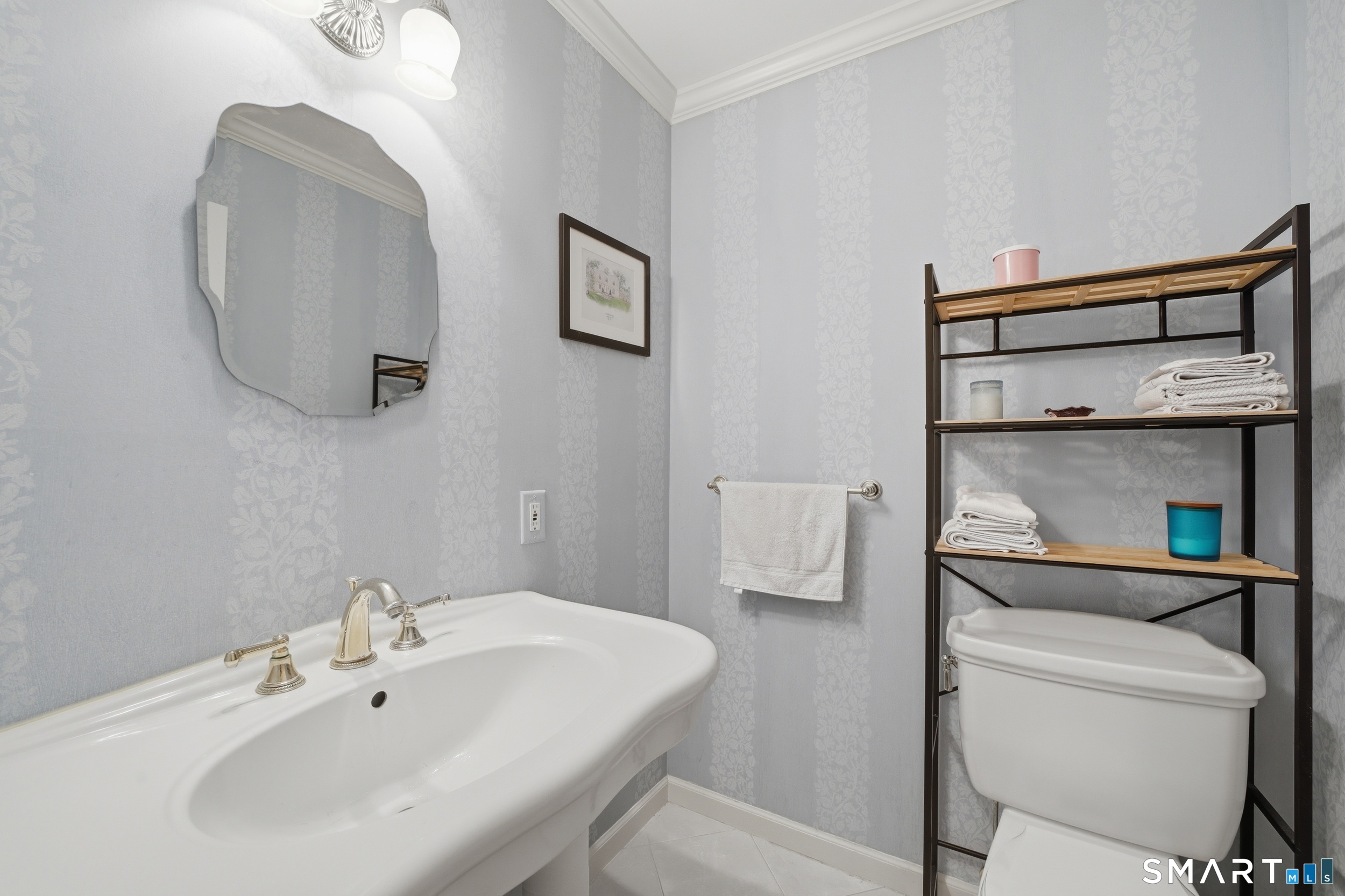 14 Woodchuck Lane Ridgefield, CT 06877 - Photo 14 of 39 Main Level Half Bathroom