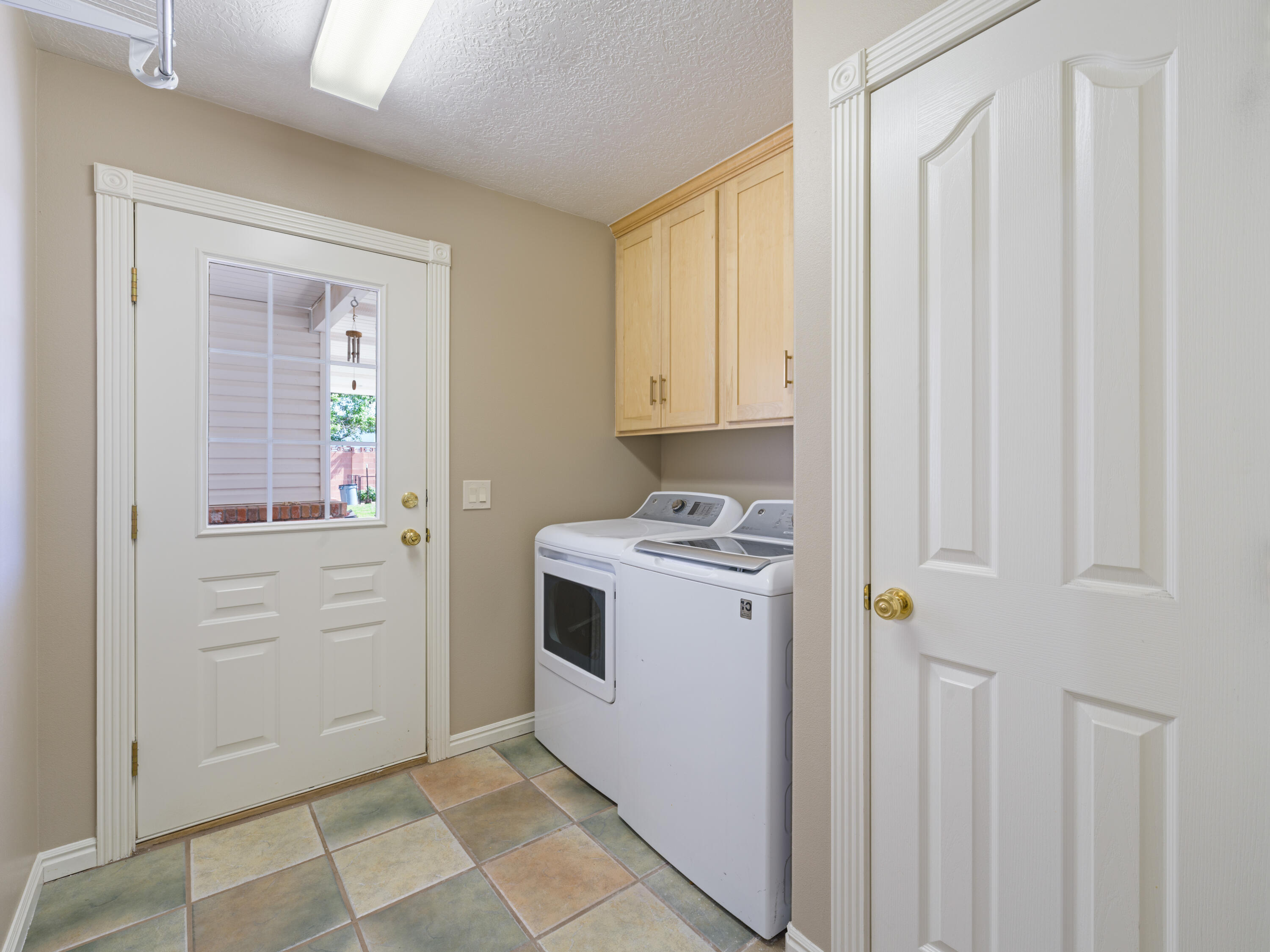 397 South Center Street Enterprise, UT 84725 - Photo 22 of 40 22-B0002098