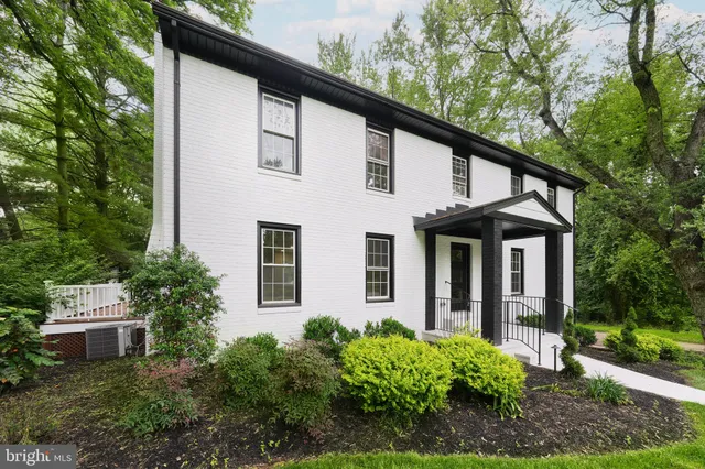 $1,325,000 | 11318 Vale Road, Oakton, VA 22124