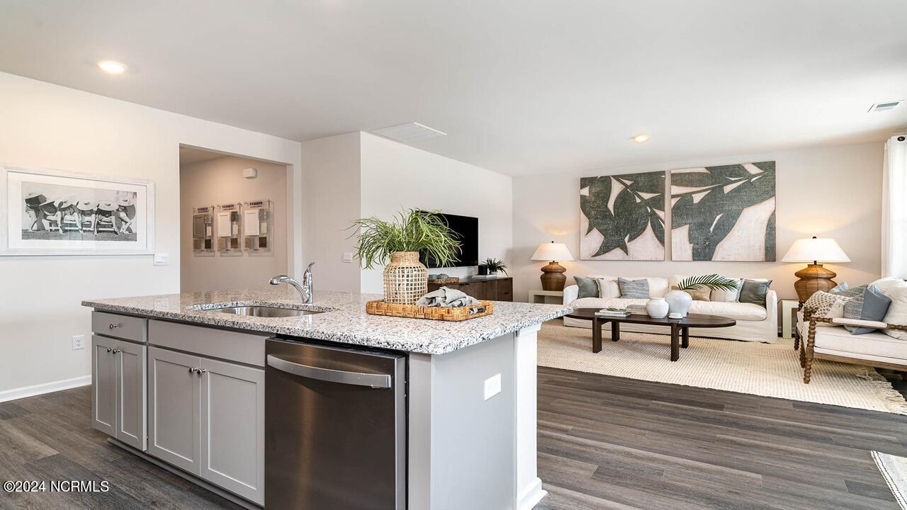 984 Stanbury Bluff Road Southwest Supply, NC 28462 - Photo 3 of 21 Aria B 21 Interior