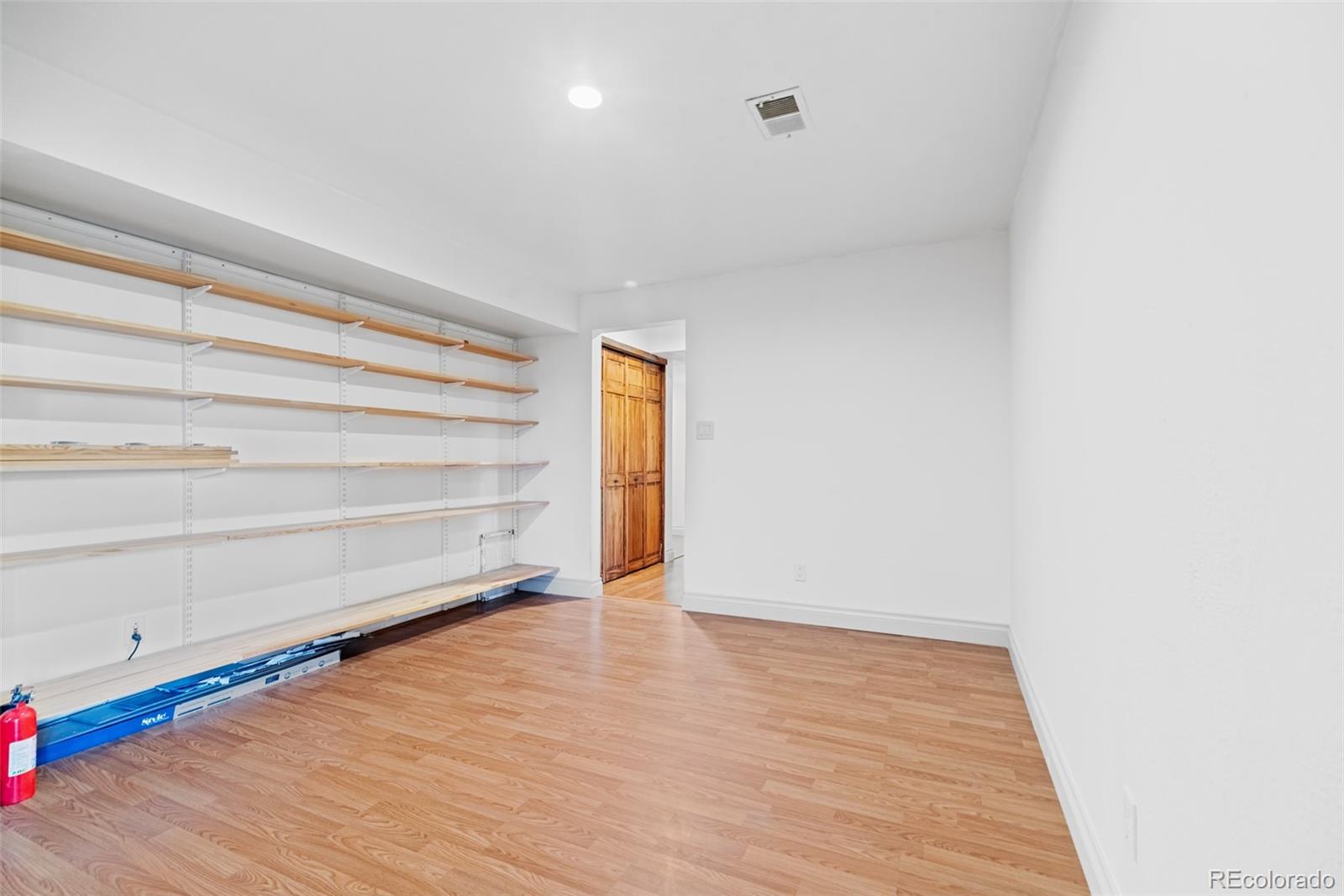 8440 South Warhawk Road Conifer, CO 80433 - Photo 31 of 48 a view of room and empty room