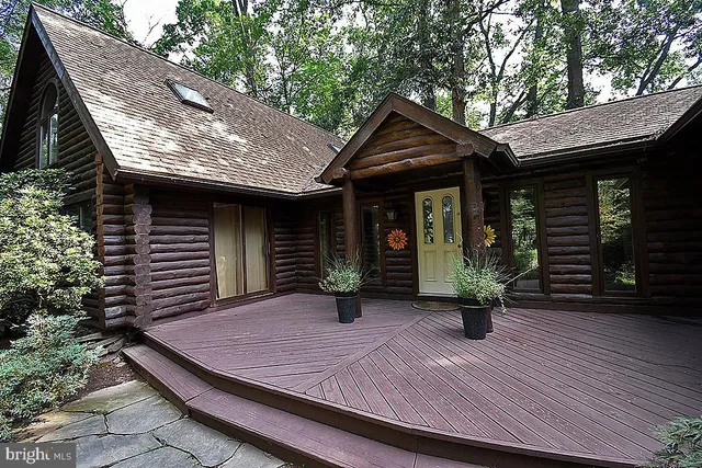 $975,000 | 225 Black Road, Quarryville, PA 17566