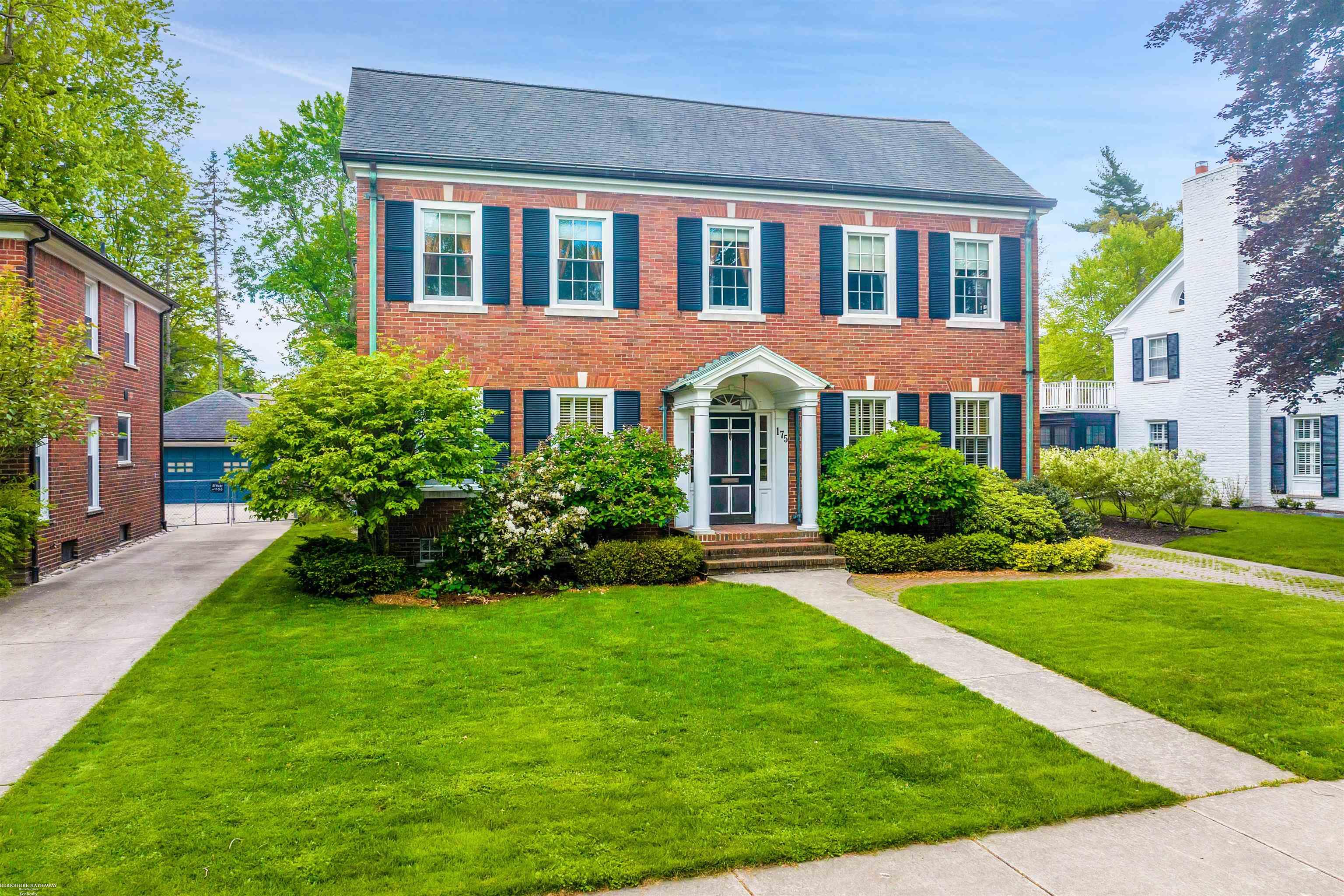 175 Merriweather Road Grosse Pointe, MI 48236 - Photo 63 of 74 50142645-fc40b5ca-270d-48bb-8857-5d1d3c1d405a.JPG