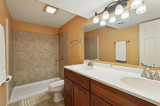 $479,800 | 1007 Eric Lane, Waunakee, WI 53597