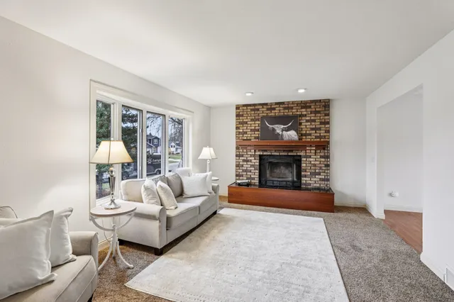 $479,800 | 1007 Eric Lane, Waunakee, WI 53597