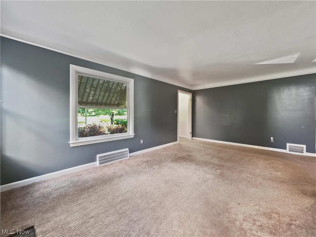 23631 Chardon Road Euclid, OH 44117 - Photo 11 of 35 Gallery Image 11