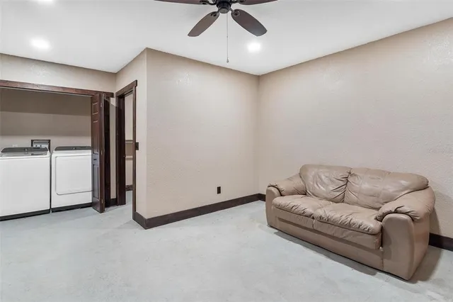 $1,200,000 | 7086 Number 2 Road, Howey-in-the-Hills, FL 34737