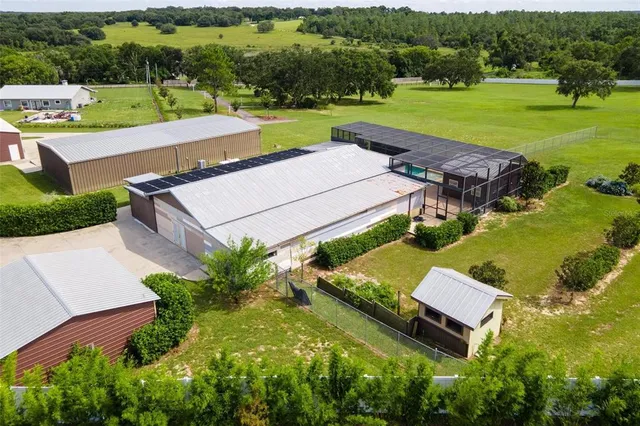 $1,200,000 | 7086 Number 2 Road, Howey-in-the-Hills, FL 34737