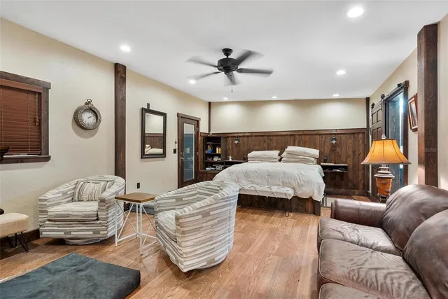 $1,200,000 | 7086 Number 2 Road, Howey-in-the-Hills, FL 34737