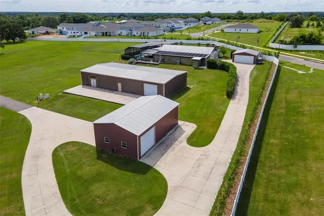 $1,200,000 | 7086 Number 2 Road, Howey-in-the-Hills, FL 34737