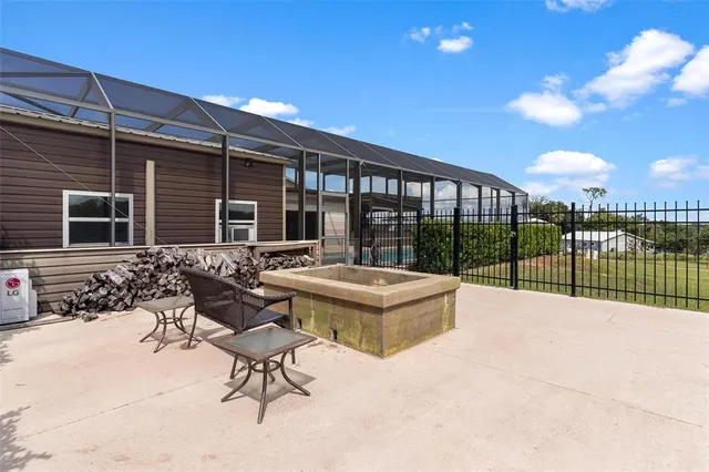 $1,200,000 | 7086 Number 2 Road, Howey-in-the-Hills, FL 34737