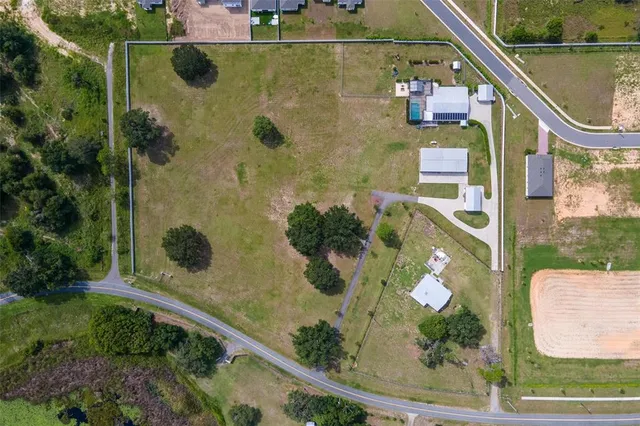 $1,200,000 | 7086 Number 2 Road, Howey-in-the-Hills, FL 34737