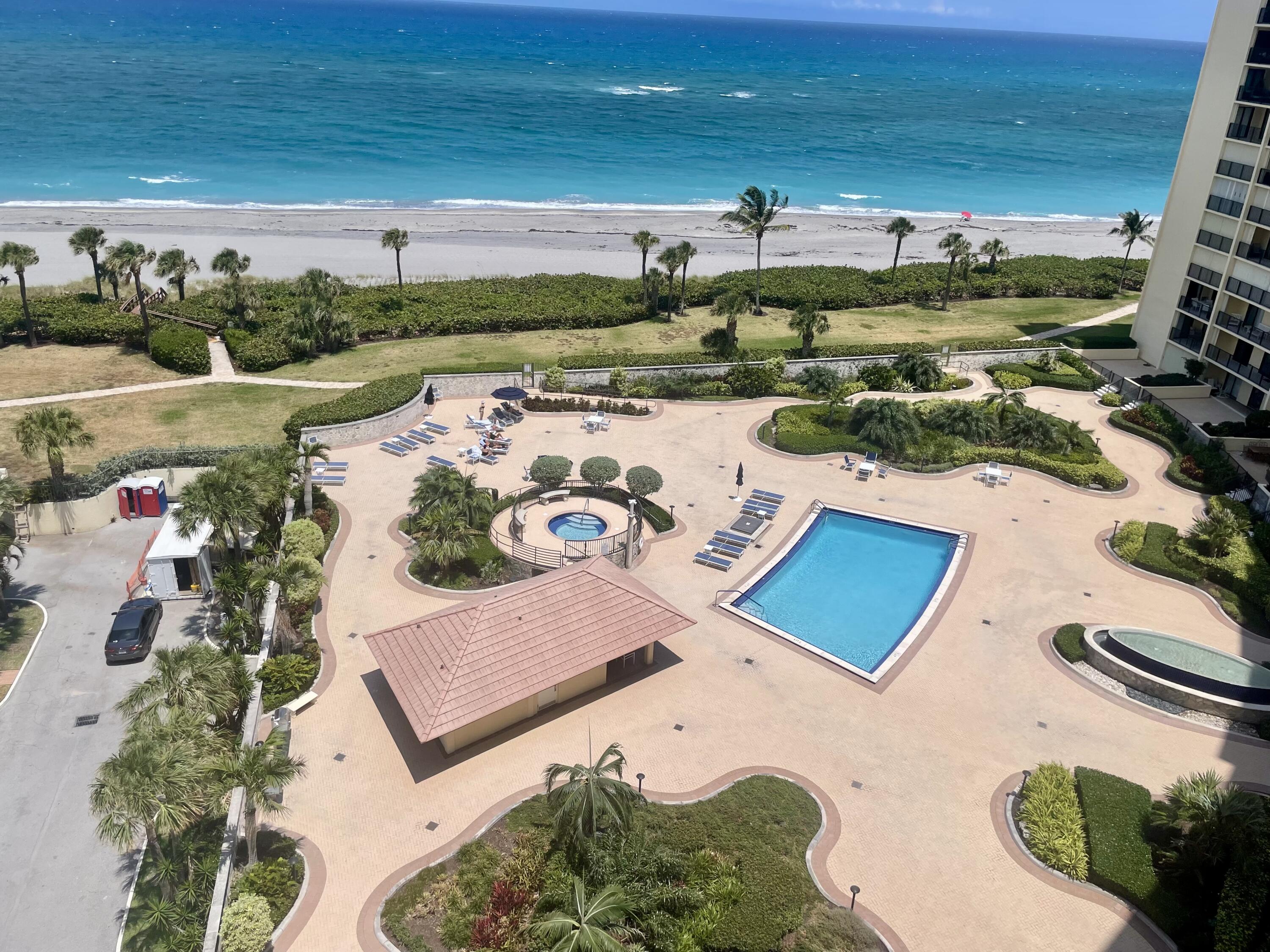 300 Ocean Trail Way, Unit 1010 Jupiter, FL 33477 - Photo 3 of 26 IMG_7124