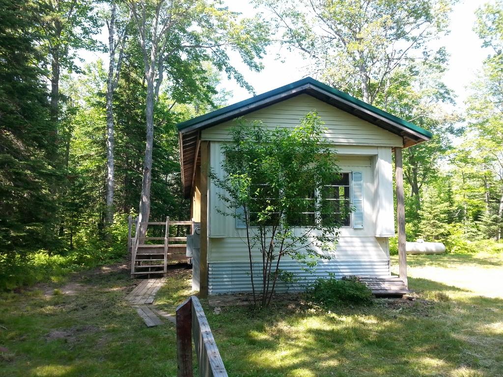 9693 North Whitefish Point Road Paradise, MI 49768 - Photo 12 of 13 Gallery Image 12