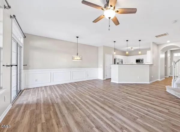 $2,100 | 318 Longchamp Lane, Cary, NC 27519