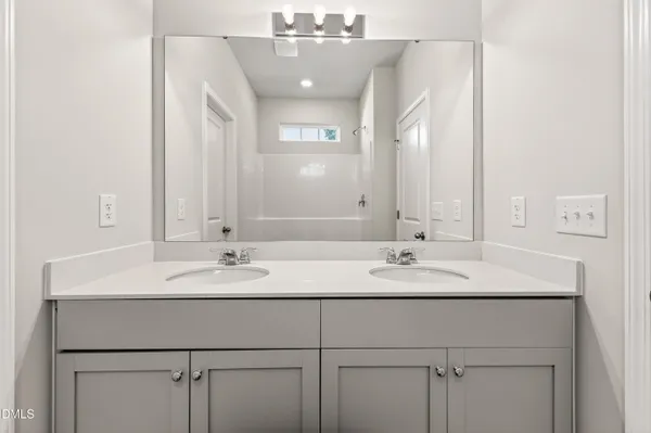 $347,720 | 204 Shiloh Woods Circle, Smithfield, NC 27577