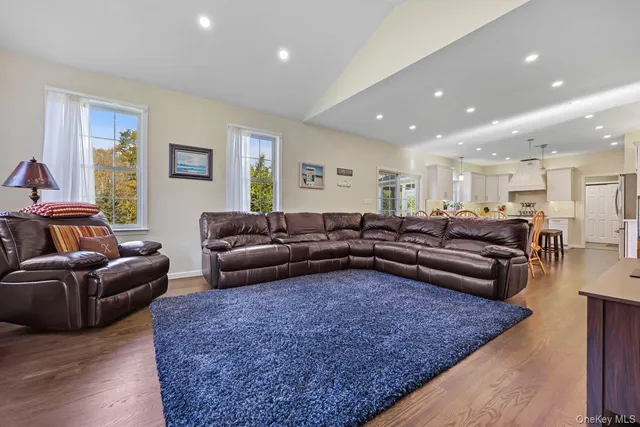 $775,000 | 4 Mane Way, Pawling, NY 12564