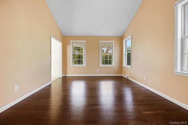 $775,000 | 4 Mane Way, Pawling, NY 12564