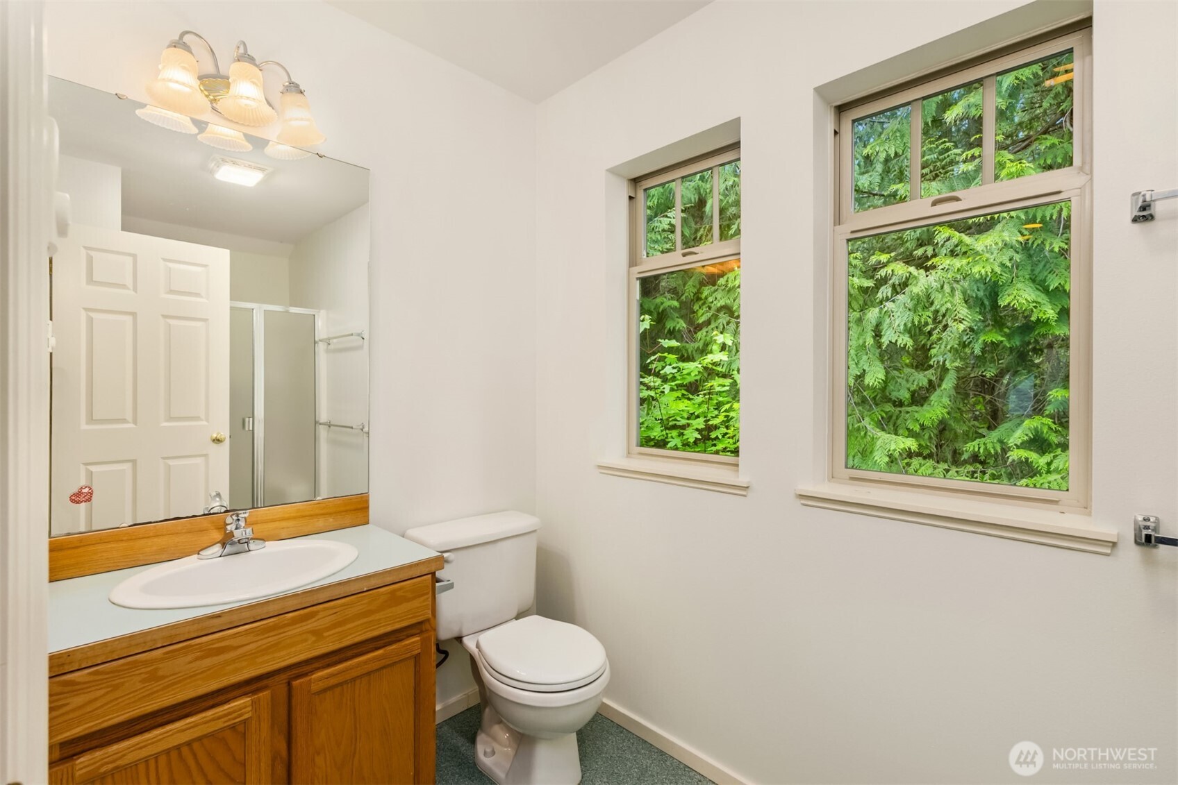 14864 Sivertson Road Northeast Bainbridge Island, WA 98110 - Photo 34 of 37