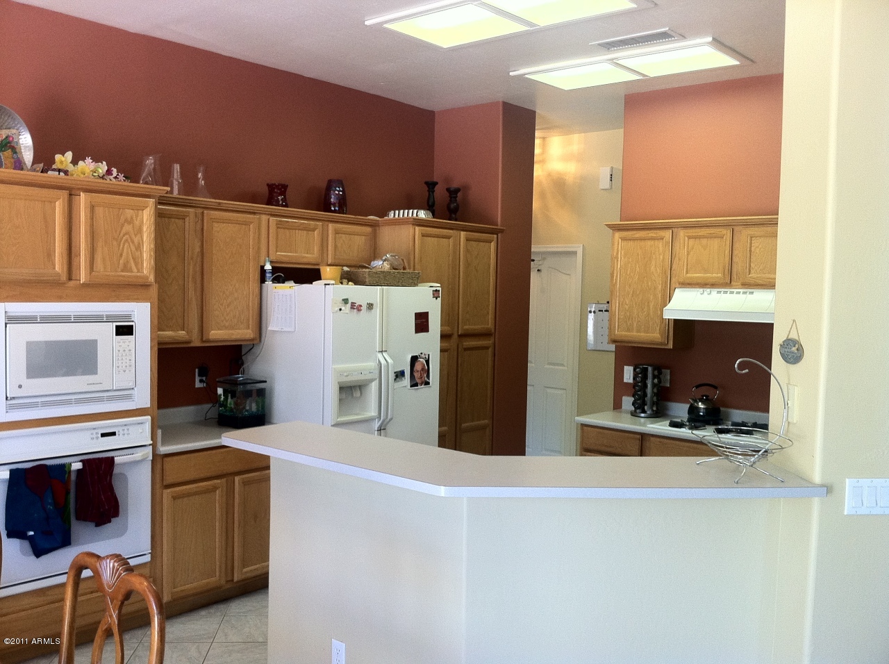 4535 East Swilling Road Phoenix, AZ 85050 - Photo 5 of 13 Kitchen 2