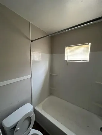 $1,050 | 609 East N 15th Street, Unit B, Abilene, TX 79601