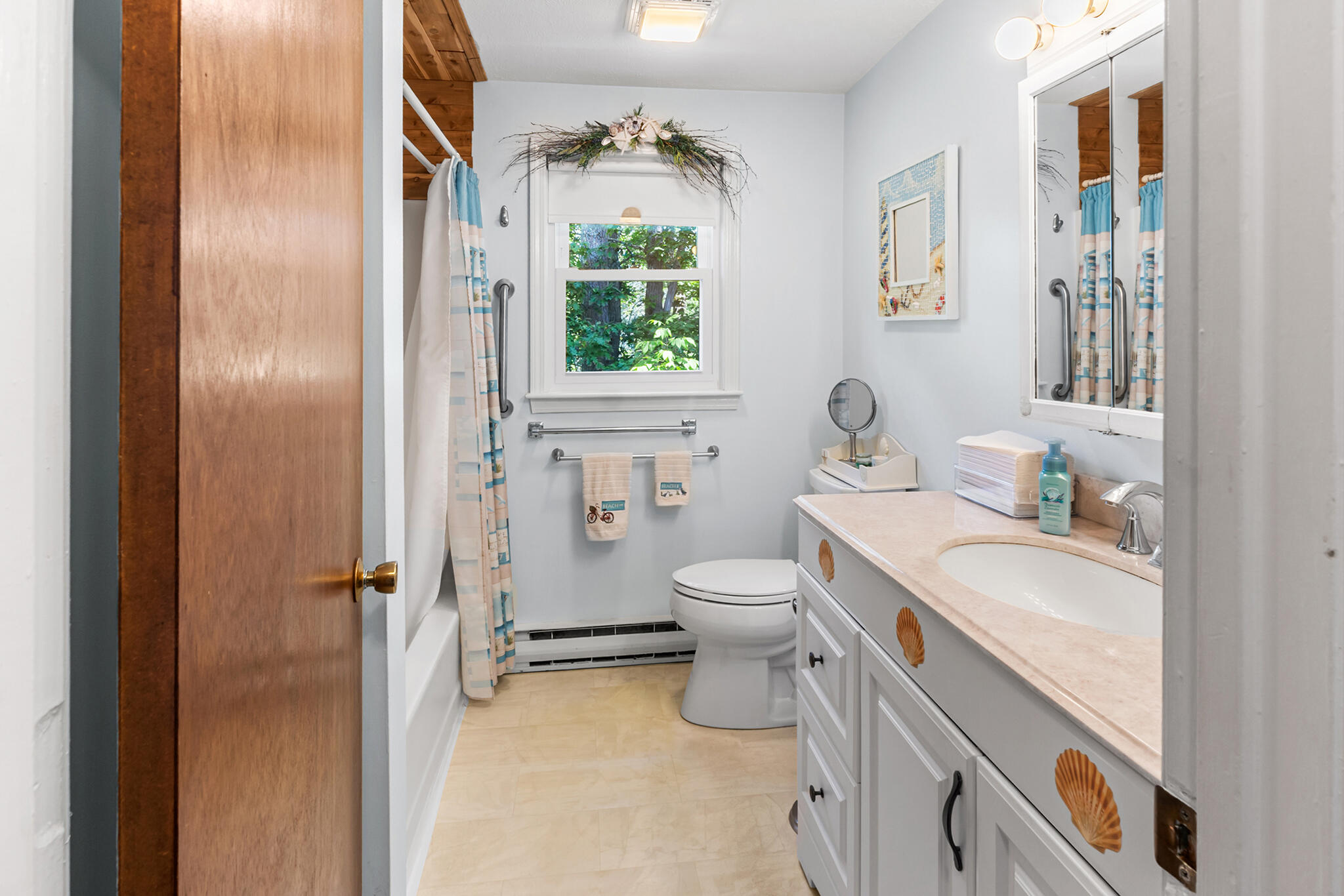 40 Powder Mill Drive, Unit 40 Kennebunk, ME 04043 - Photo 16 of 27 40 Powder Mill Dr, Kennebunk, ME-22