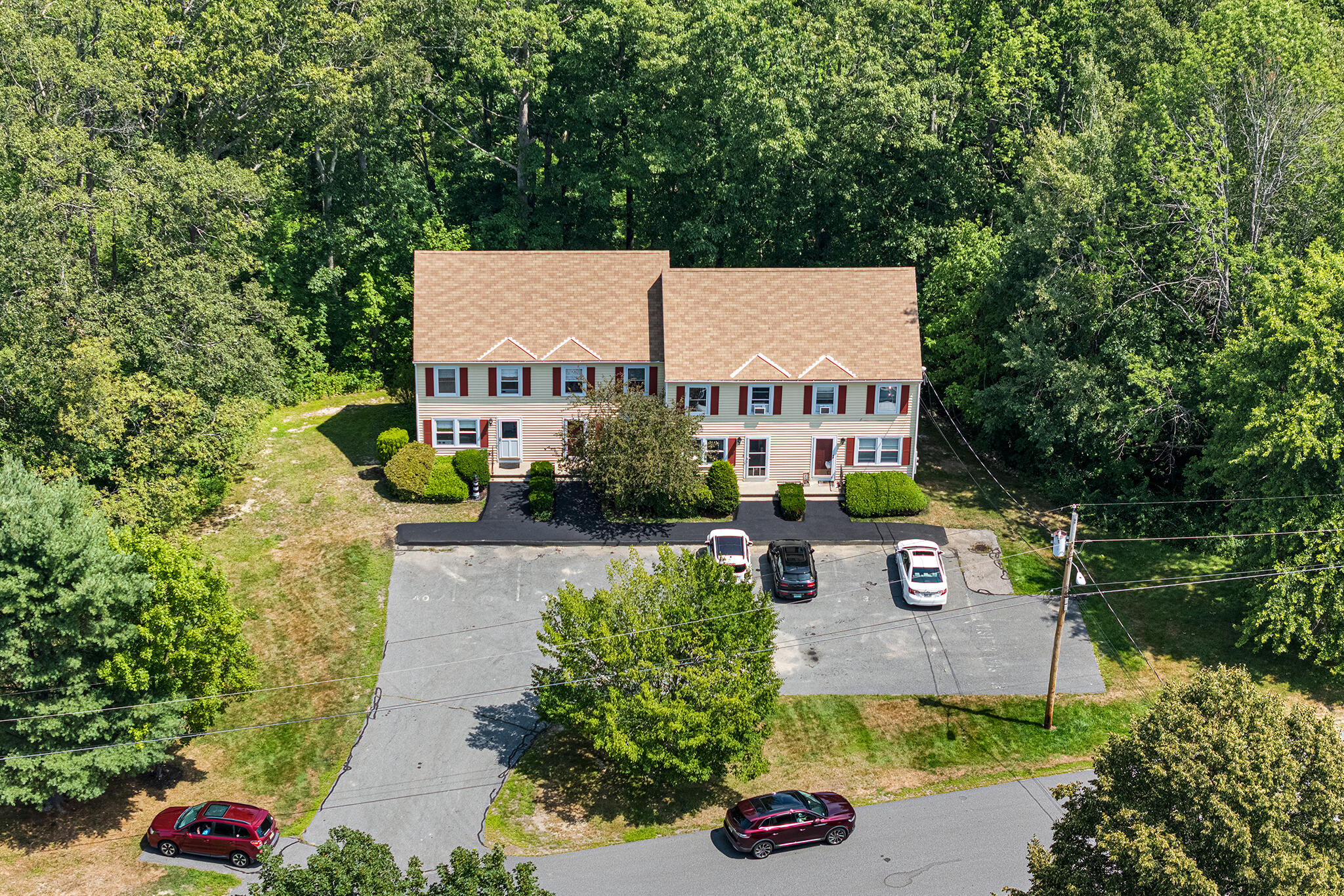 40 Powder Mill Drive, Unit 40 Kennebunk, ME 04043 - Photo 6 of 27 40 Powder Mill Dr, Kennebunk, ME-04