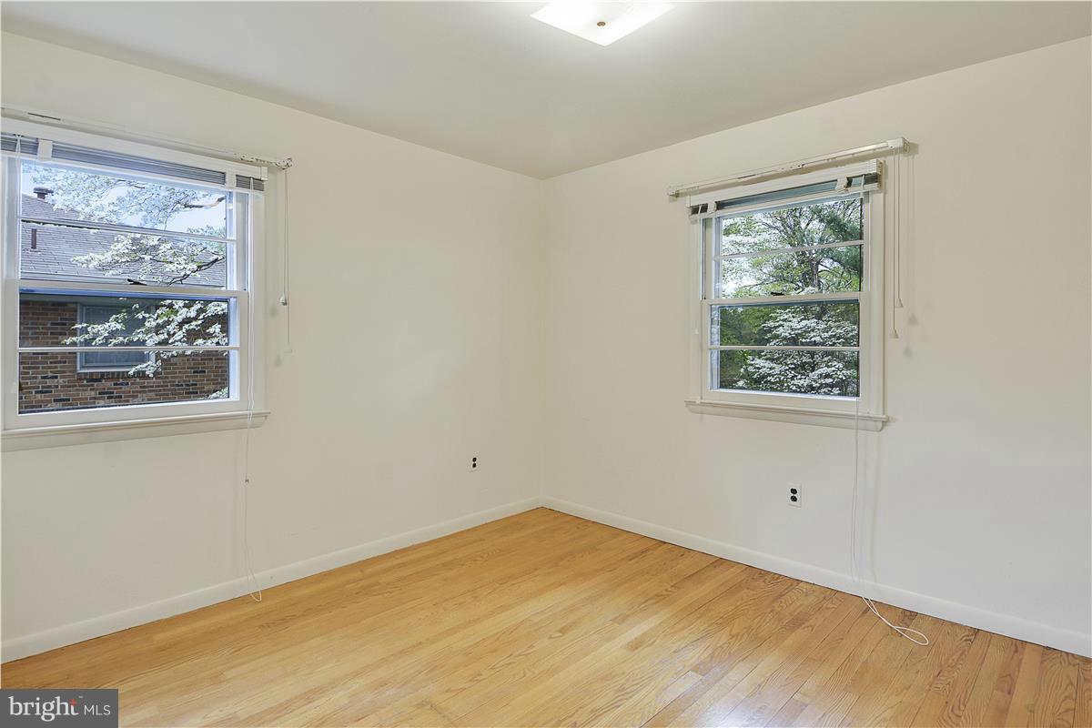11412 Kenton Place Silver Spring, MD 20902 - Photo 18 of 29 Bedroom 2
