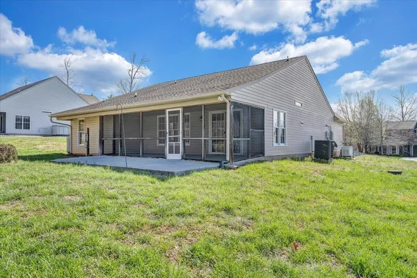 $399,000 | 204 Montgomery Farms Avenue, Moneta, VA 24121