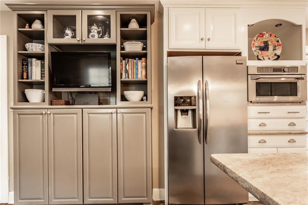 5140 North Pennsylvania Street Indianapolis, IN 46205 - Photo 20 of 40