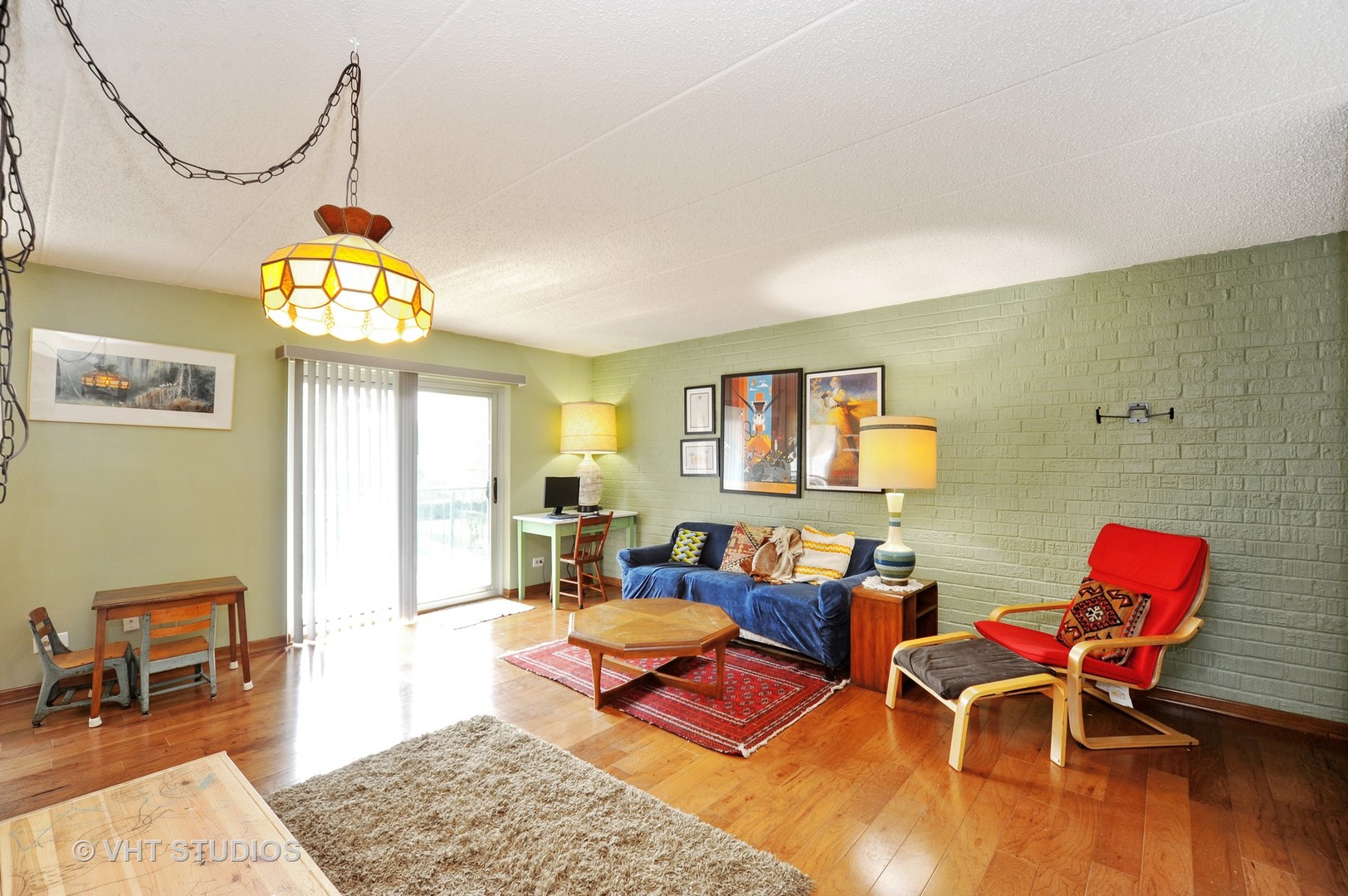 3222 Sanders Road, Unit 2B Northbrook, IL 60062 - Photo 2 of 10
