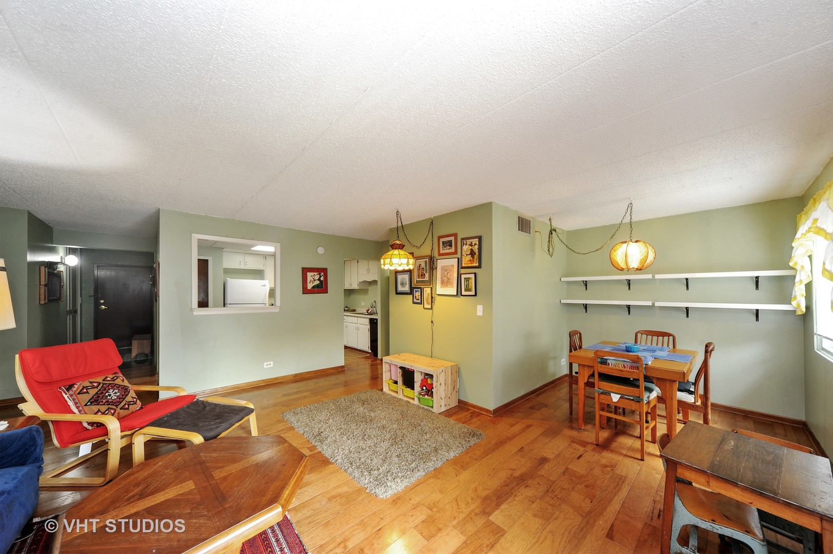 3222 Sanders Road, Unit 2B Northbrook, IL 60062 - Photo 3 of 10