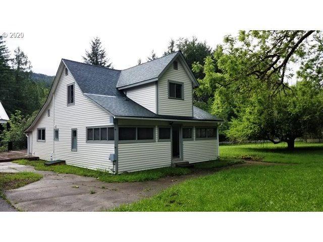 52535 Big Creek Road Myrtle Point, OR 97458 - Photo 13 of 31 Gallery Image 13