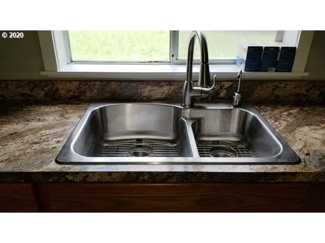 52535 Big Creek Road Myrtle Point, OR 97458 - Photo 14 of 31 Gallery Image 14