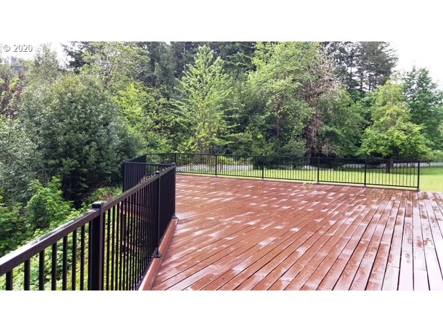 52535 Big Creek Road Myrtle Point, OR 97458 - Photo 6 of 31 Gallery Image 6