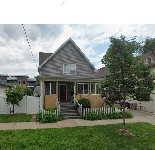$3,000 | 513 South Brooks Street, Madison, WI 53715