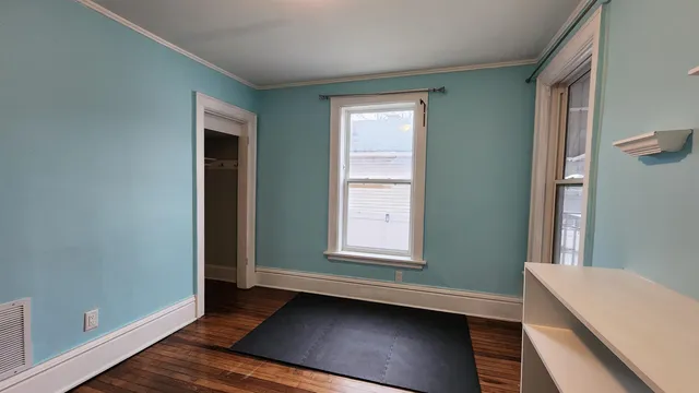 $3,000 | 513 South Brooks Street, Madison, WI 53715