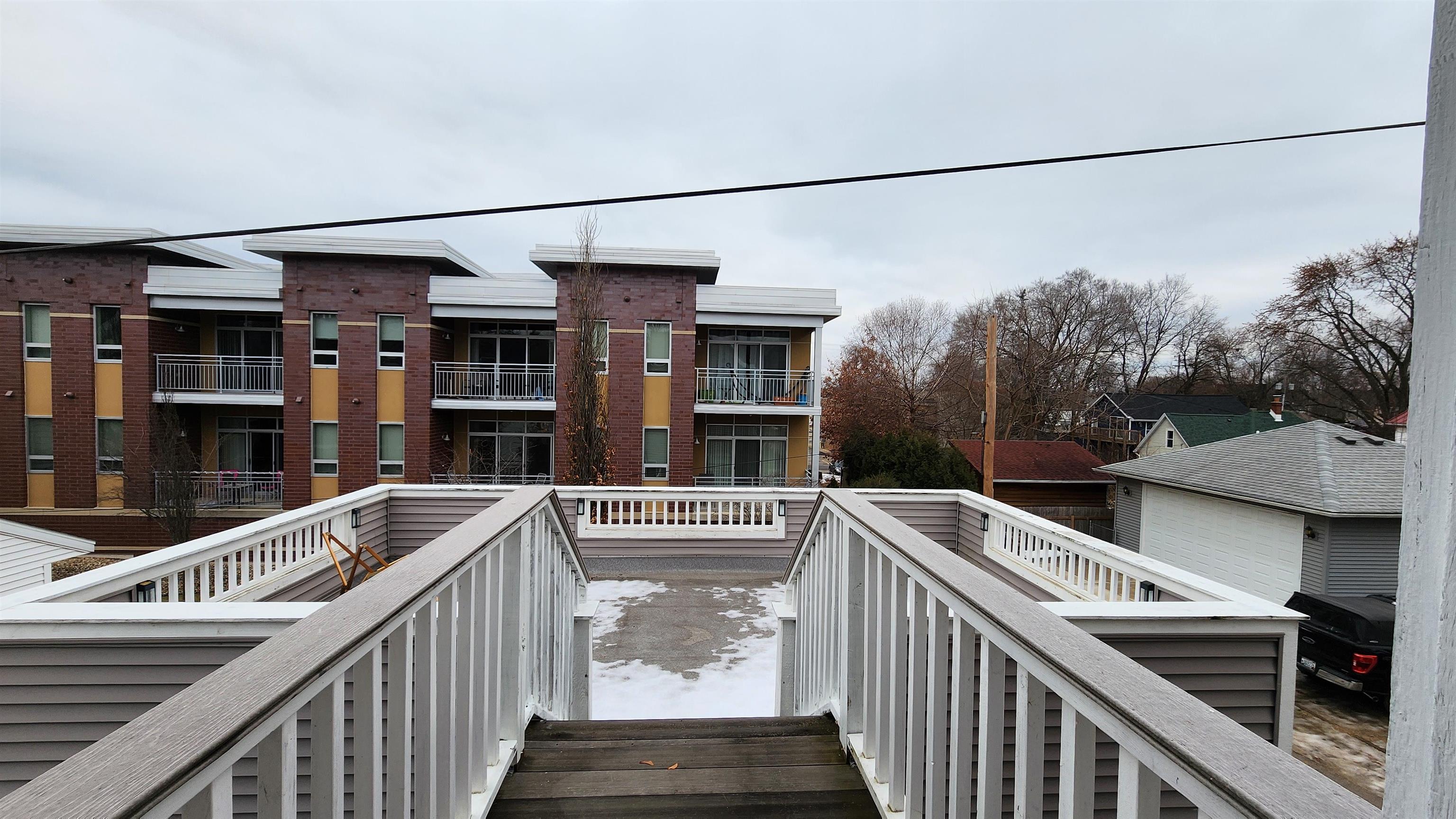 513 South Brooks Street Madison, WI 53715 - Photo 38 of 44