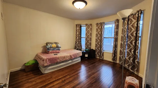 $3,000 | 513 South Brooks Street, Madison, WI 53715