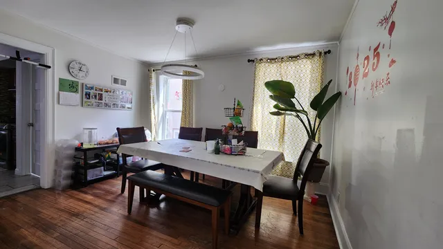 $3,000 | 513 South Brooks Street, Madison, WI 53715