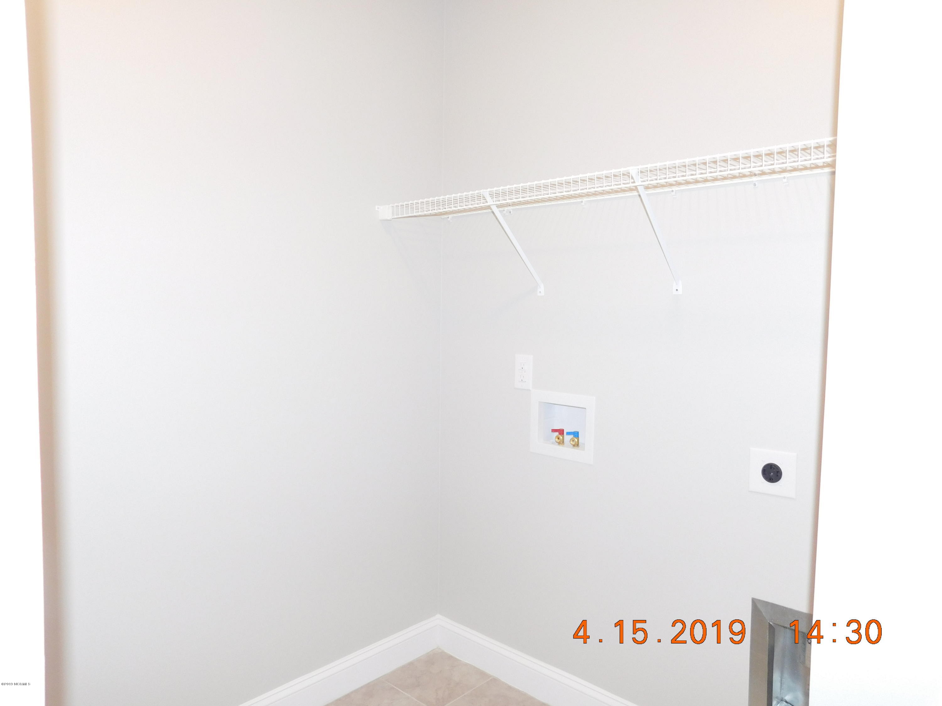 501 Diamond Ridge Court Hubert, NC 28539 - Photo 13 of 20 DSCN2949