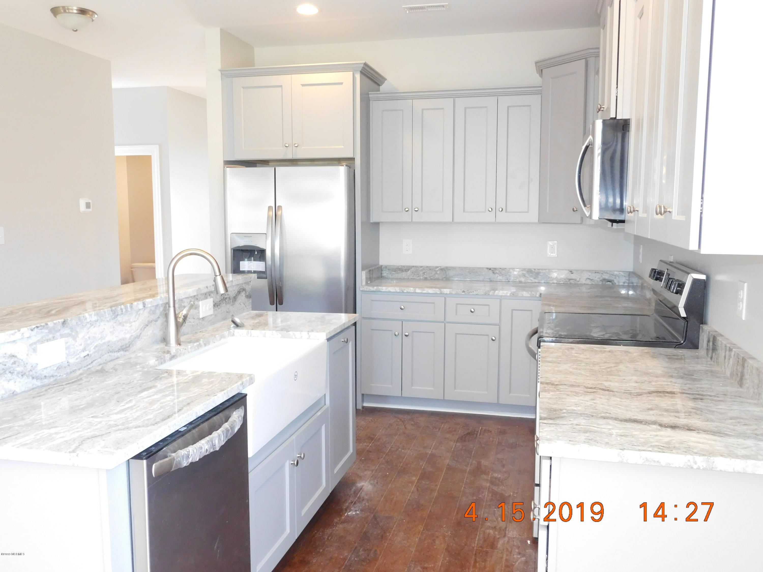 501 Diamond Ridge Court Hubert, NC 28539 - Photo 2 of 20 DSCN2937