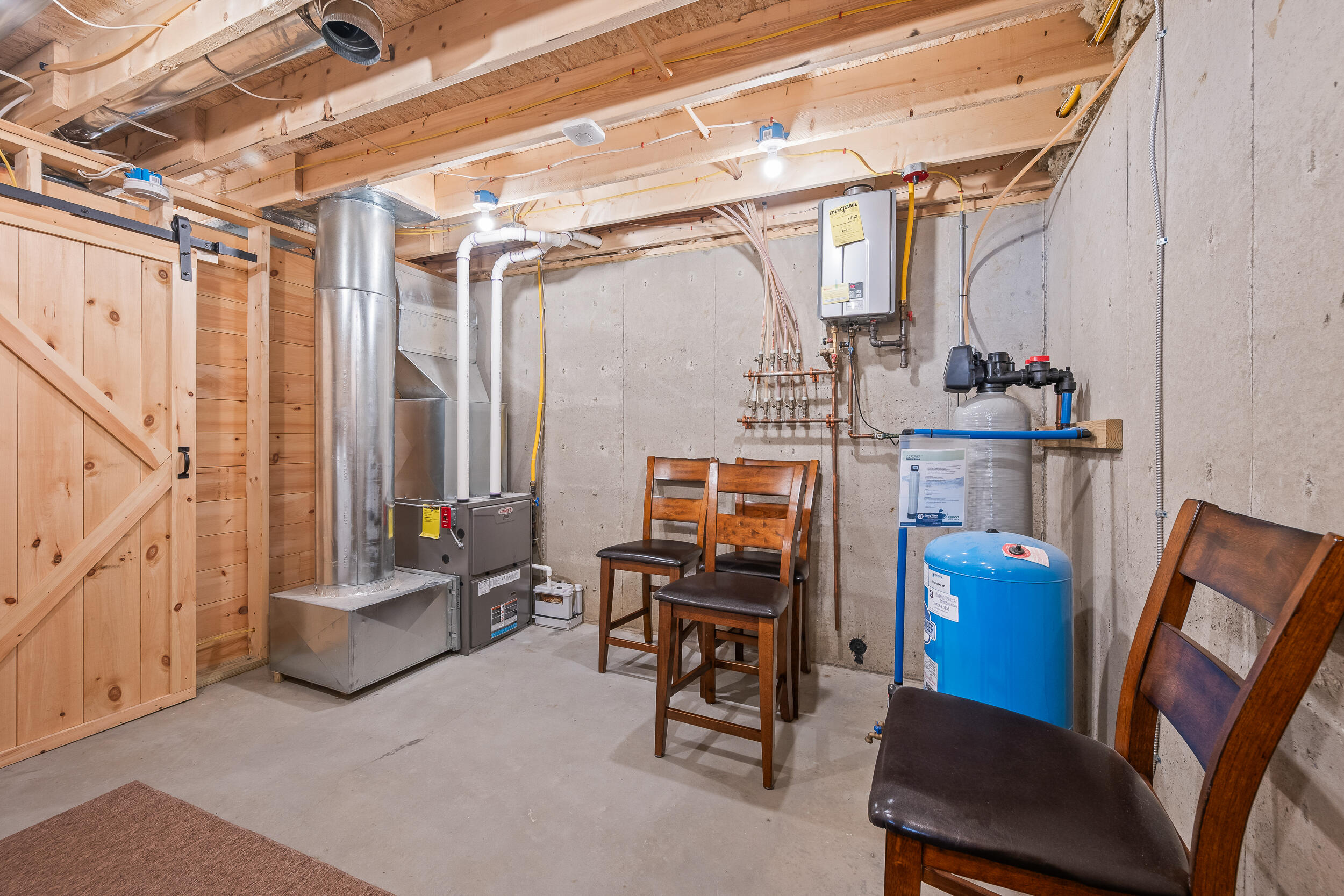 183 Camp Waya Awi Road Dallas Plt, ME 04970 - Photo 32 of 43 Utility Room