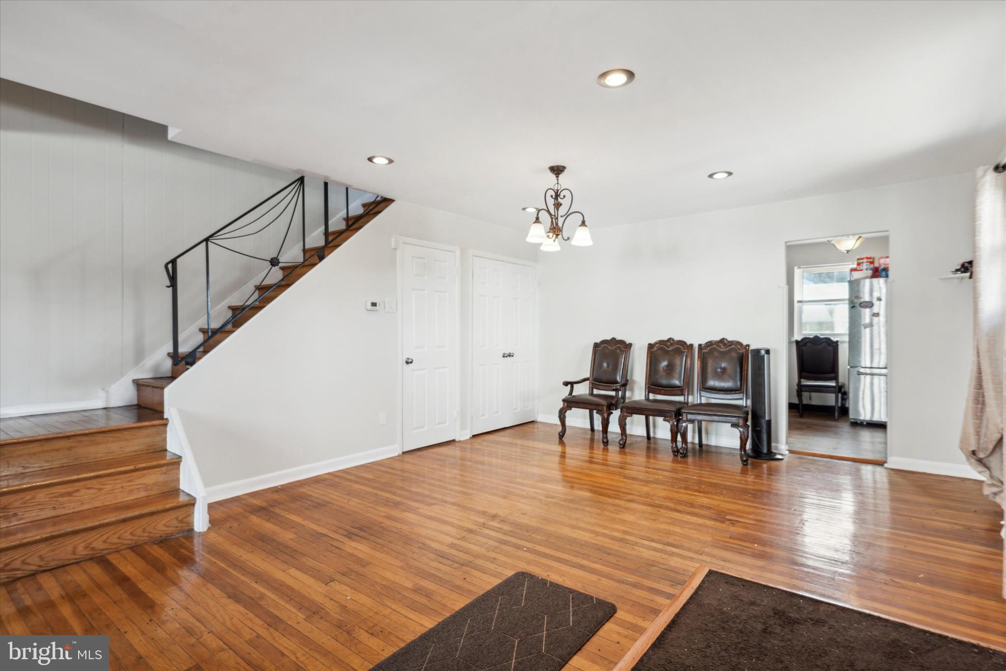 2709 Northview Road Philadelphia, PA 19152 - Photo 5 of 26 Gallery Image 5