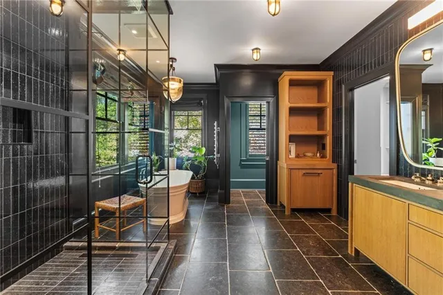 $1,679,000 | 9205 Selborne Lane, Palmetto, GA 30268