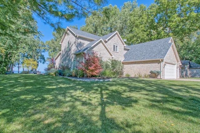 $1,425,000 | 5100 Streich Lane, Black Wolf, WI 54902